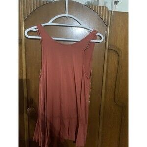 Uge Women’s Brownish Orange Boho tank top. Size small. B36
